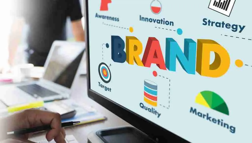 ما الفرق بين الشعار والعلامة التجارية